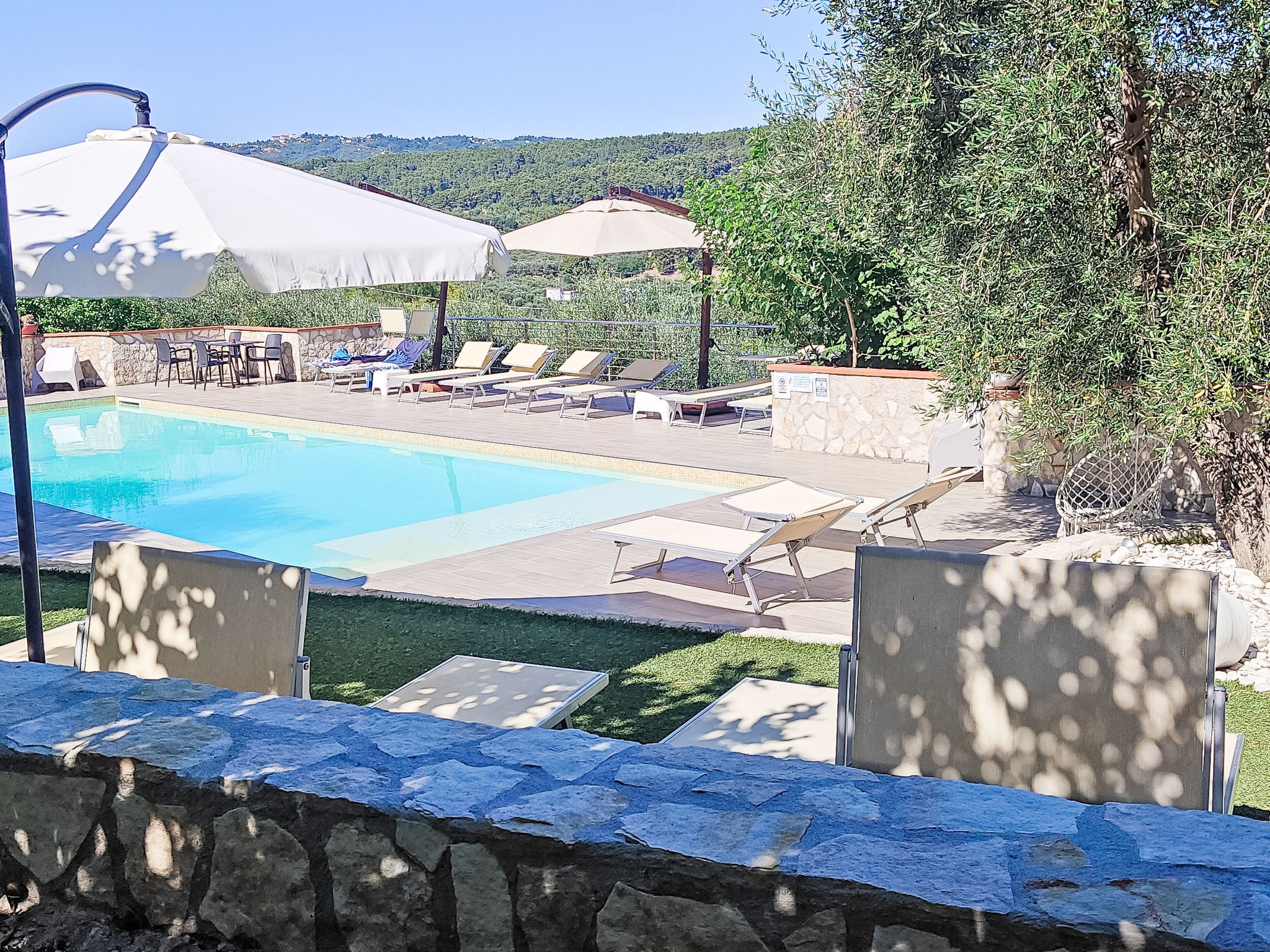 Quadrilocale in villa con piscina