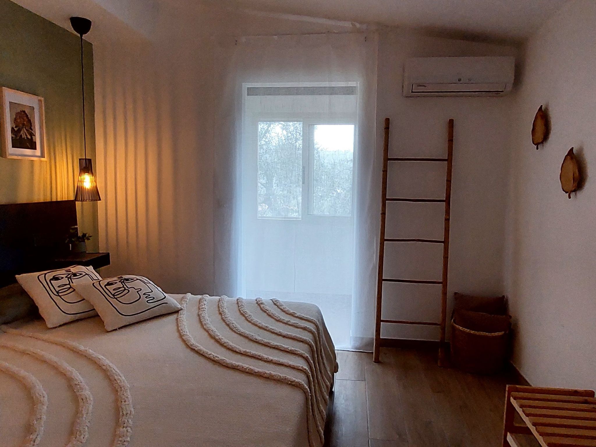 Freistehendes Zwei-Zimmer-Haus-Image-tags.info