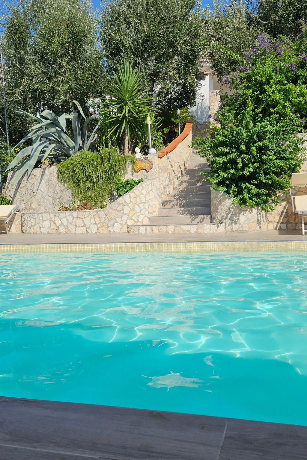 Zwei-Zimmer-Penthouse-Wohnung mit Terrasse mit Meerblick-Image-tags.info