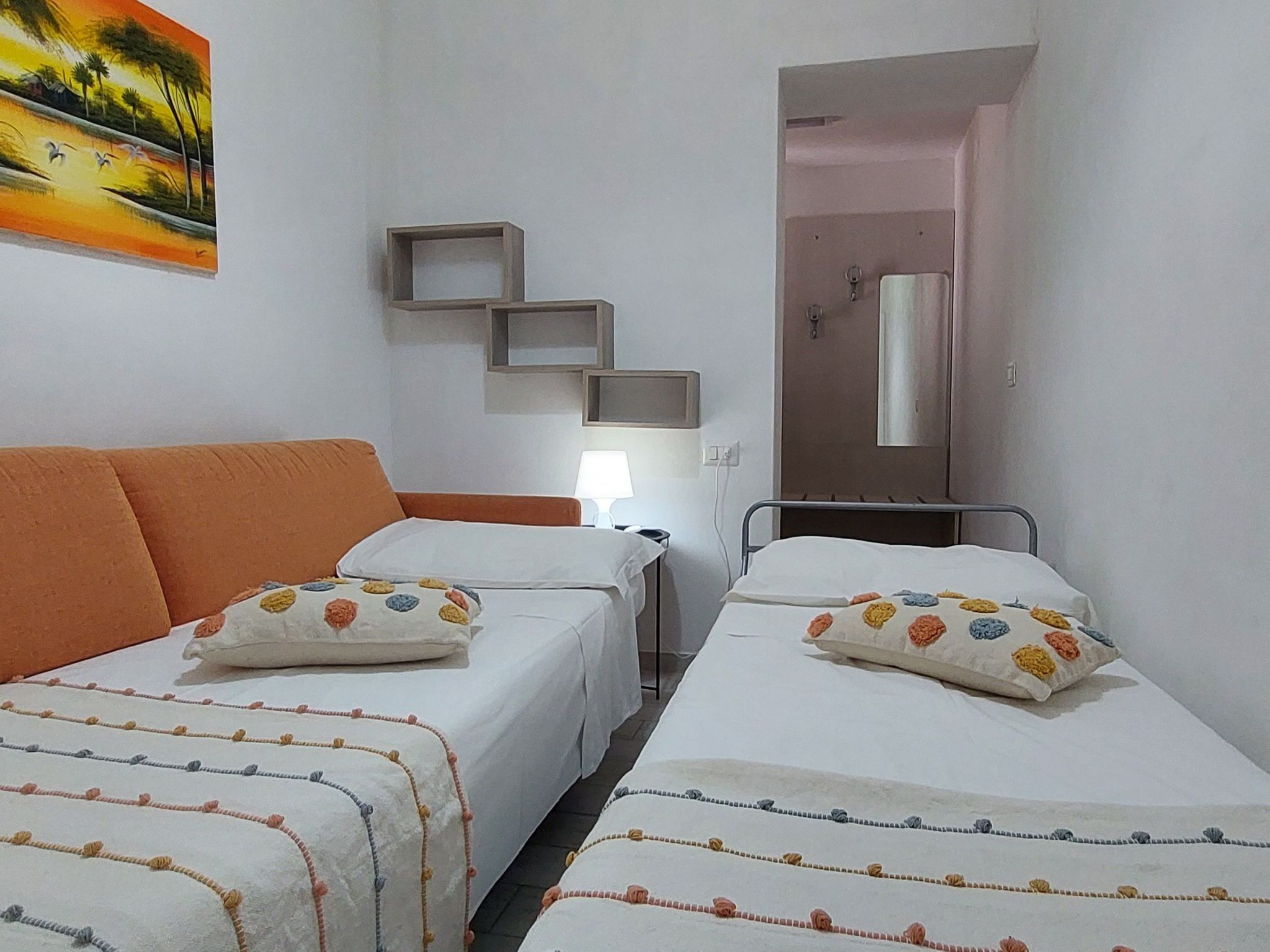 Brandneue Wohnung in Villa mit Schwimmbad-Image-tags.info