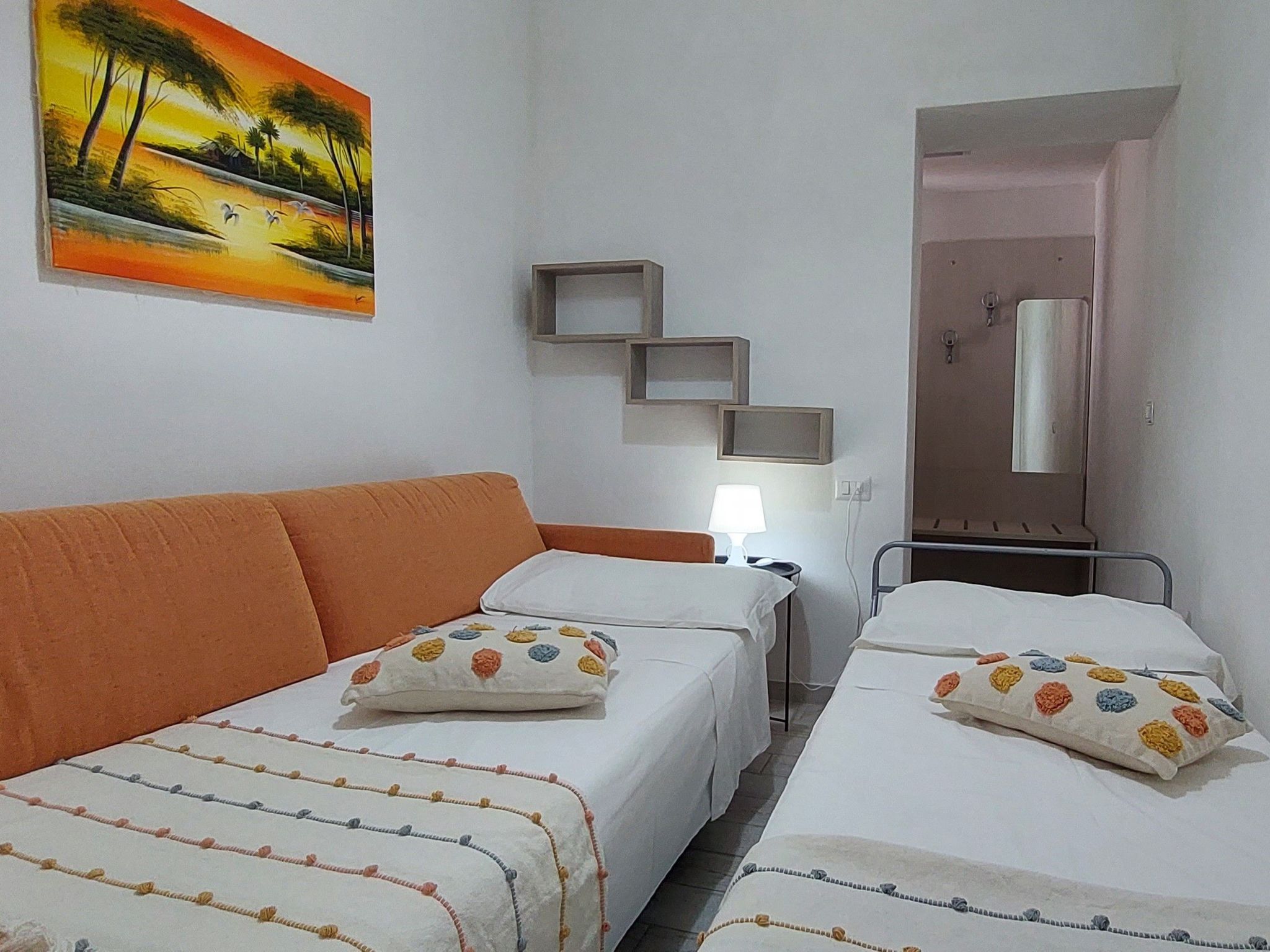 Brandneue Wohnung in Villa mit Schwimmbad-Image-tags.info