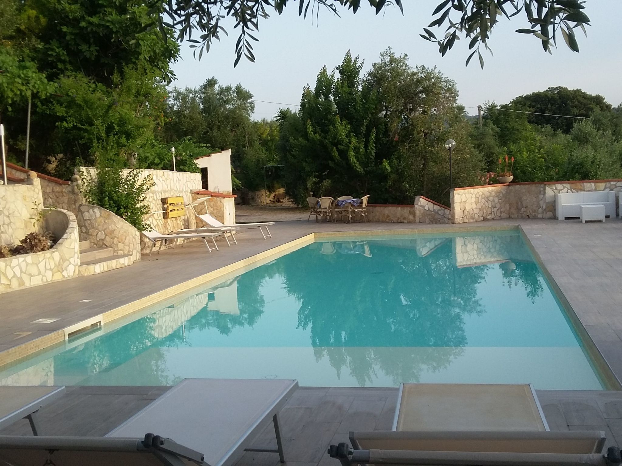 Brandneue Wohnung in Villa mit Schwimmbad-Image-tags.info