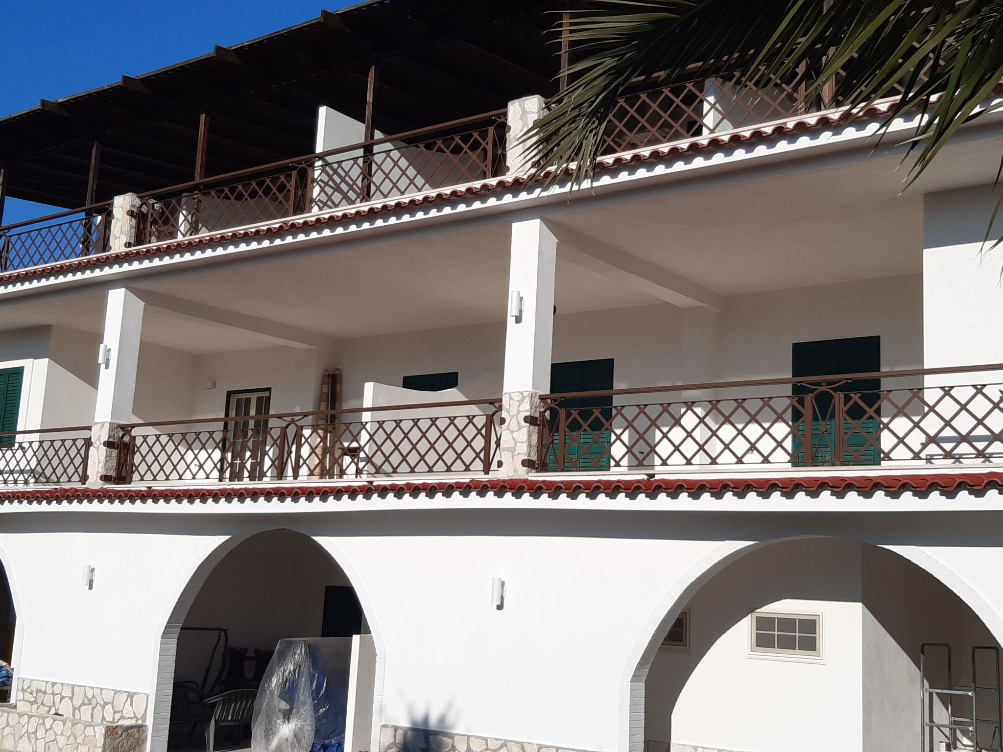 Brandneue Wohnung in Villa mit Schwimmbad-Image-tags.info