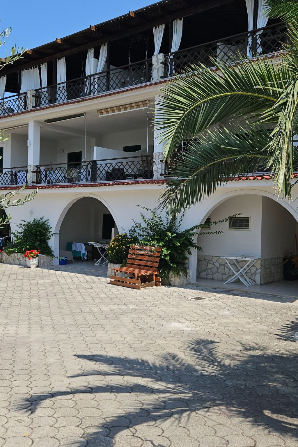 Zwei-Zimmer-Penthouse-Wohnung mit Terrasse mit Meerblick