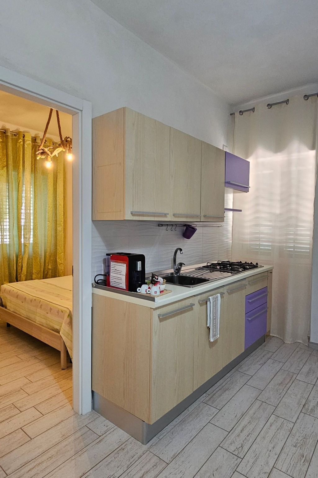 Zwei-Zimmer-Penthouse-Wohnung mit Terrasse mit Meerblick-Image-tags.info