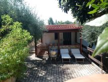 Knusse bungalow voor 2 met tuin, vlakbij het strand van Peschici - thumbnail 2