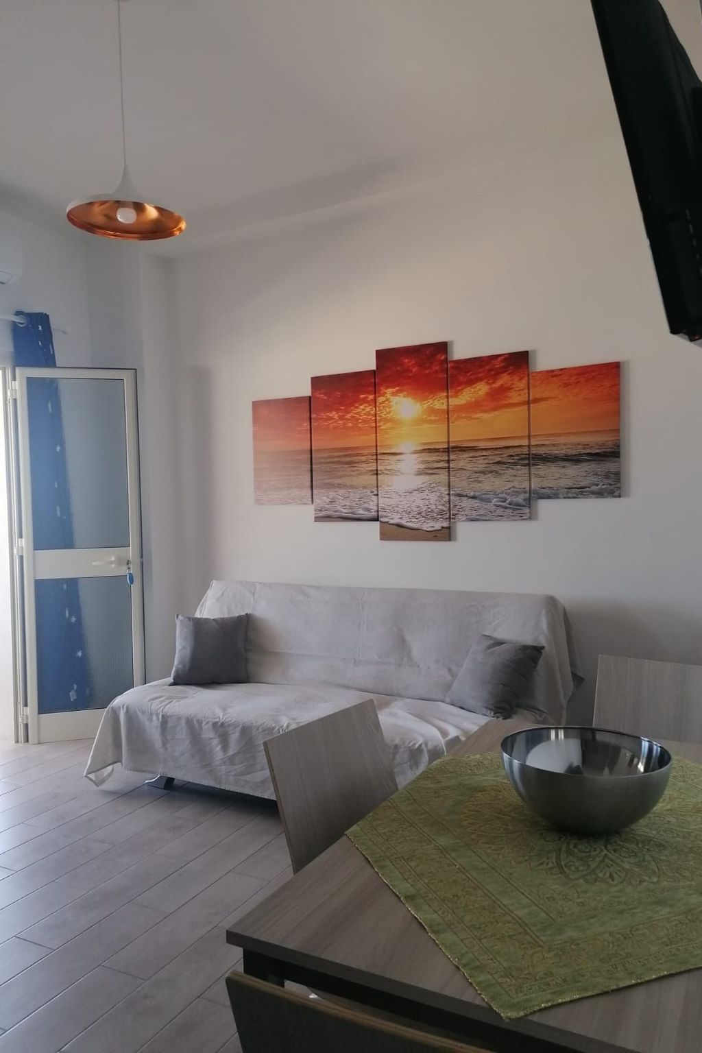 Atemberaubender Blick auf die Bucht von Peschici-Binnen