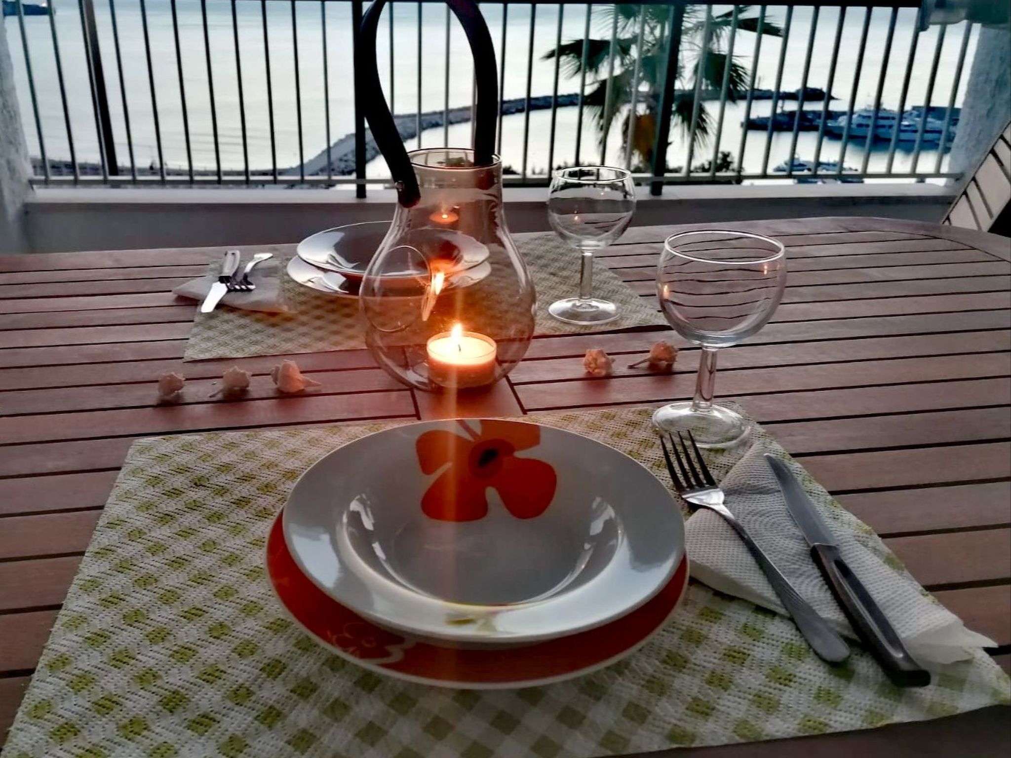 Drei-Zimmer-Wohnung mit Meerblick-Binnen