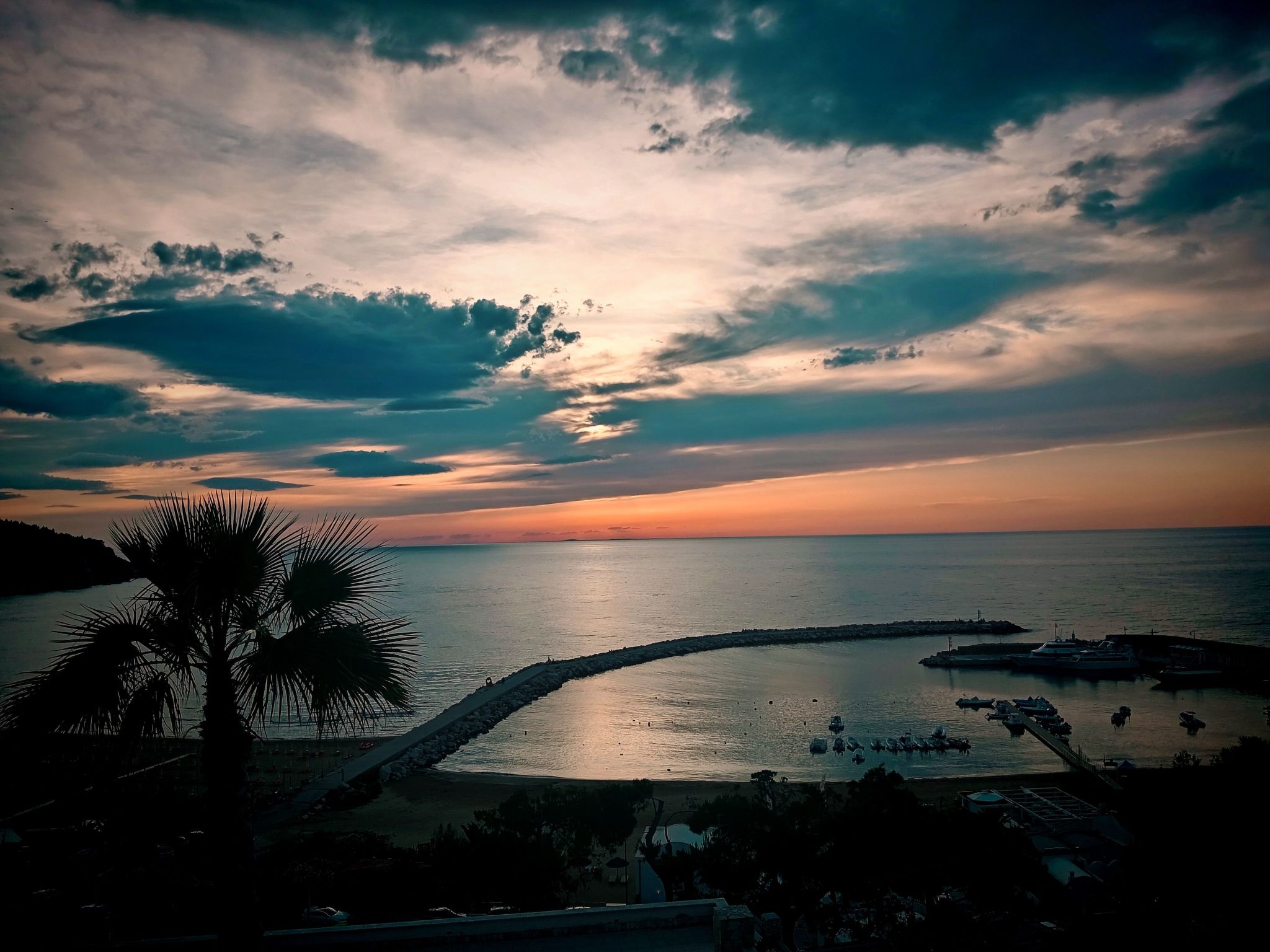 Drei-Zimmer-Wohnung mit Meerblick-Binnen