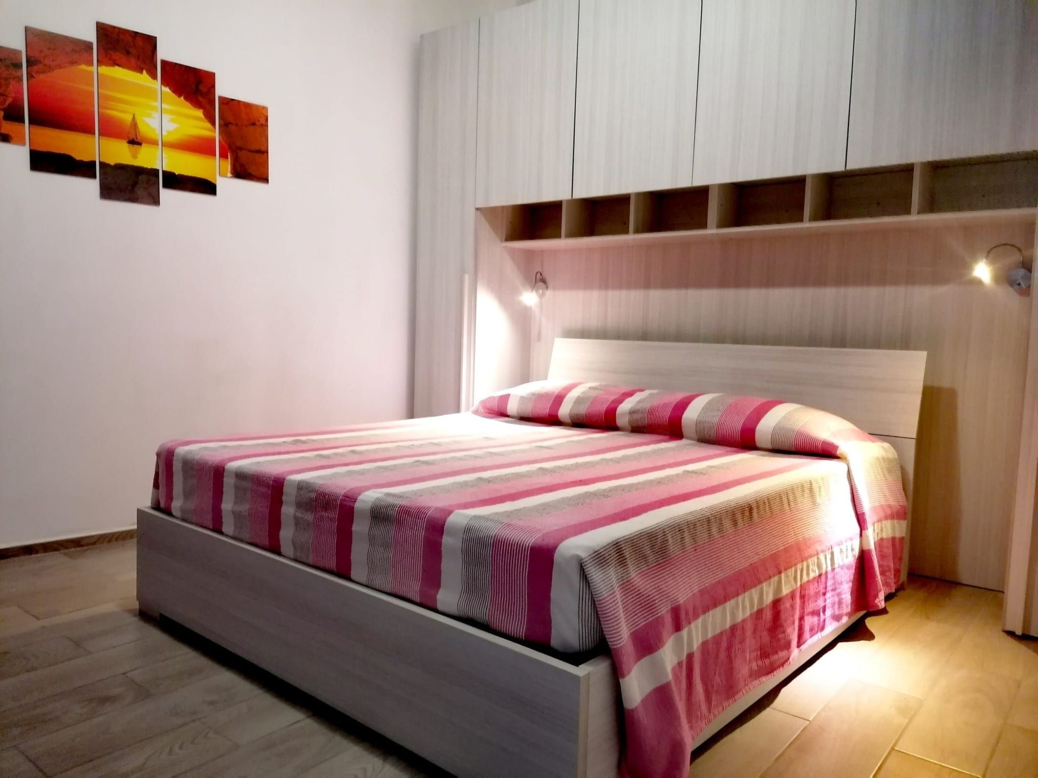 Zwei-Zimmer-Wohnung mit Meerblick-Binnen