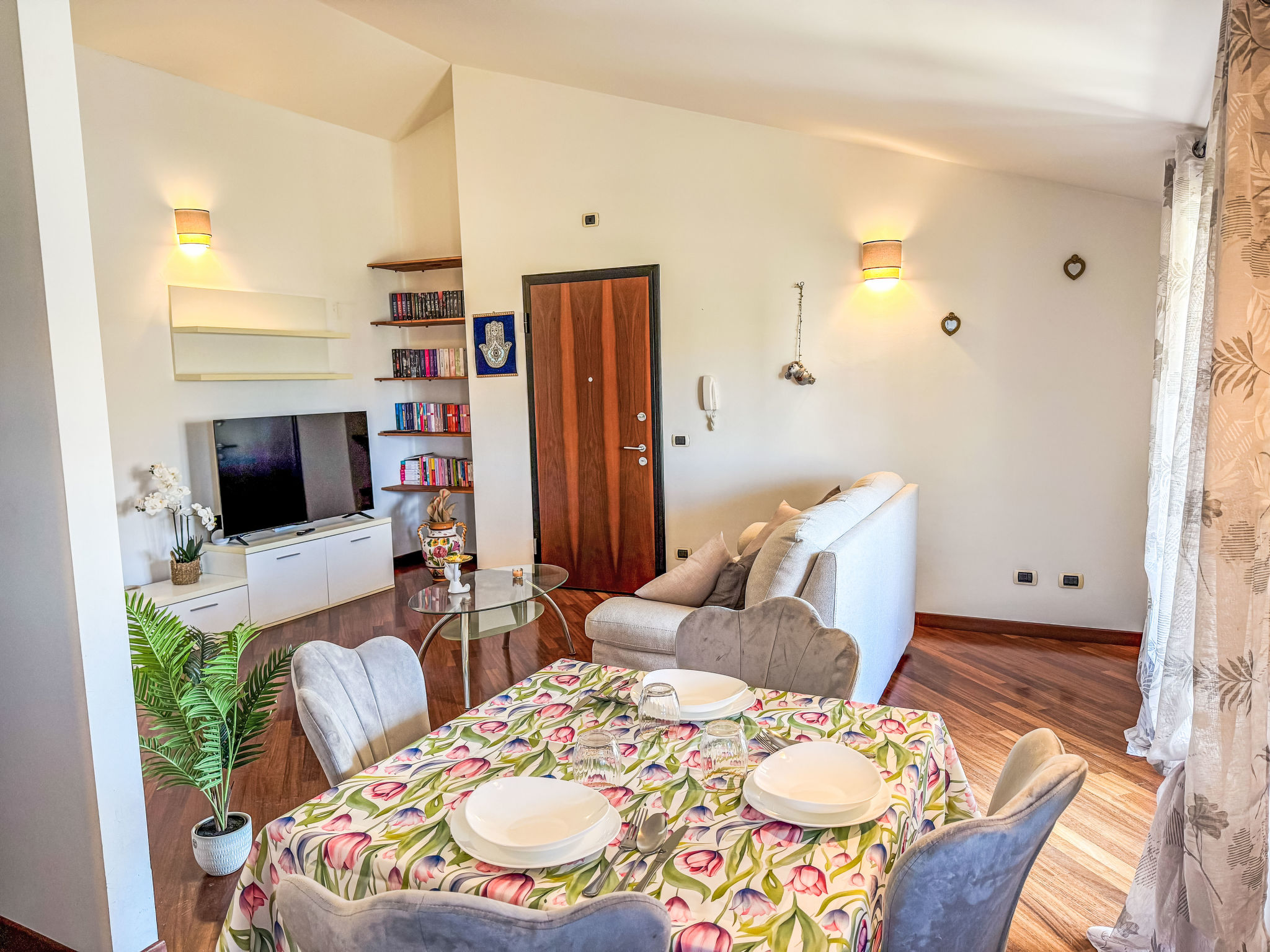 Casa Emilio-Binnen