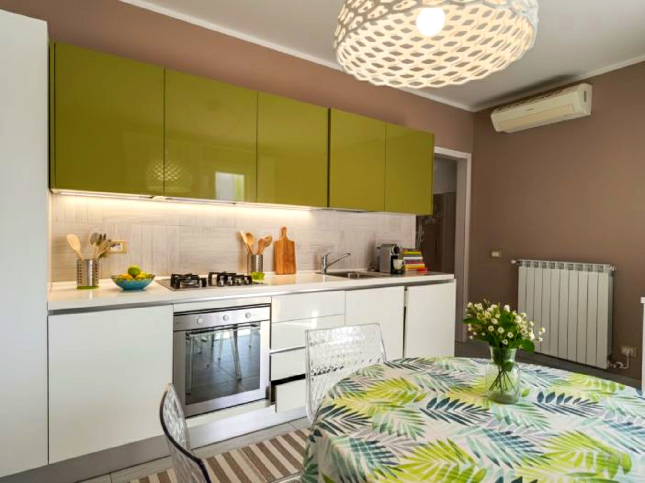 Sabbia e Lavanda-Drinnen