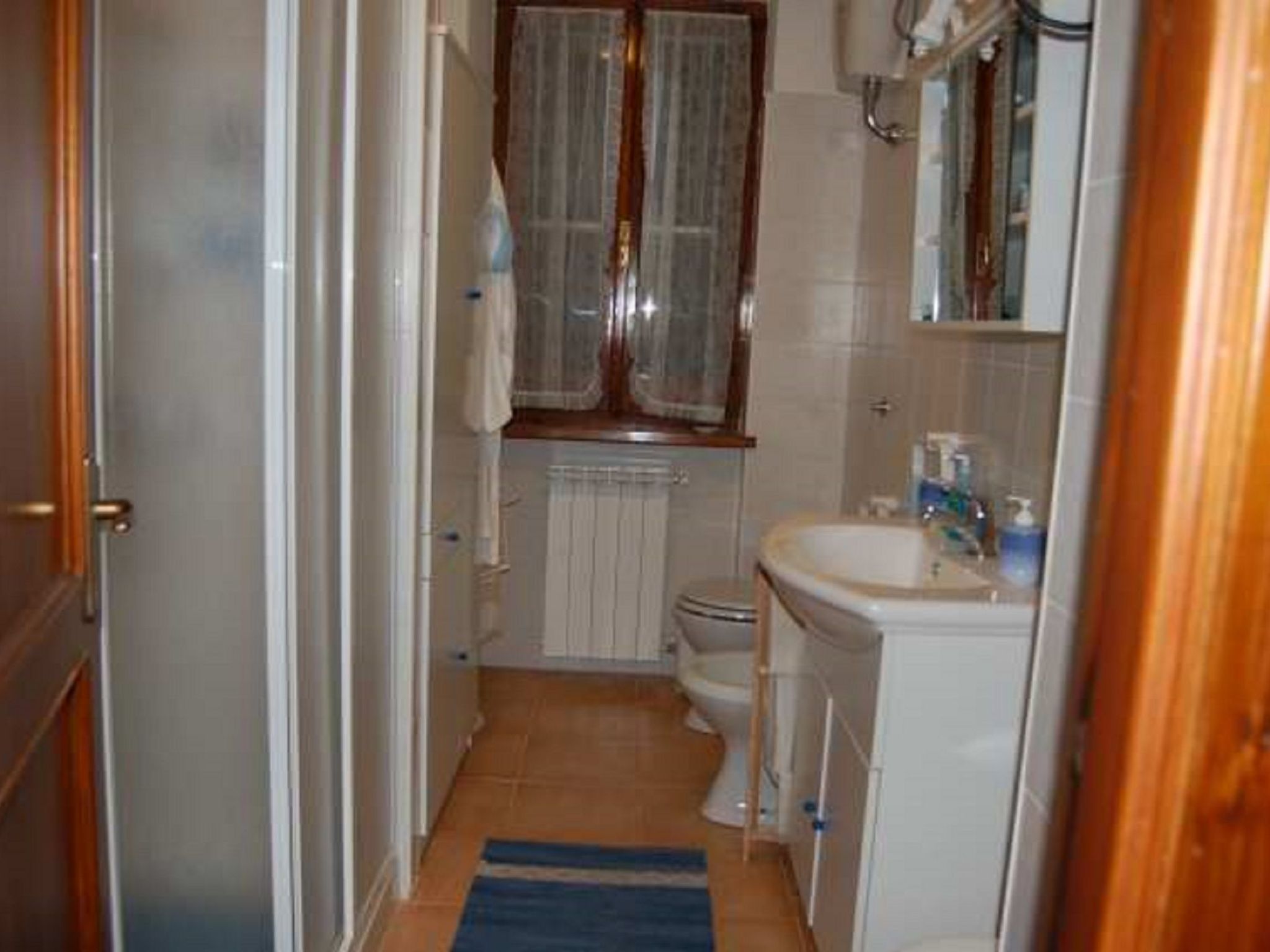 Lubagnu Vacanze- Drei-Zimmer-Wohnung A-Drinnen