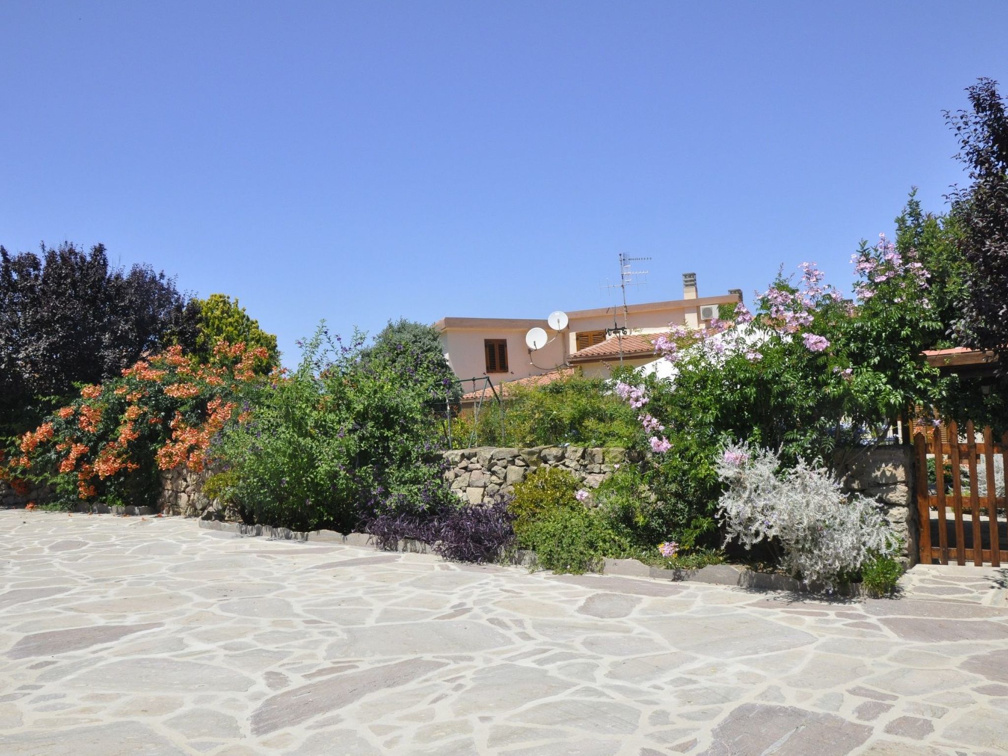 Lubagnu Vacanze- Zwei-Zimmer-Wohnung D-Binnen