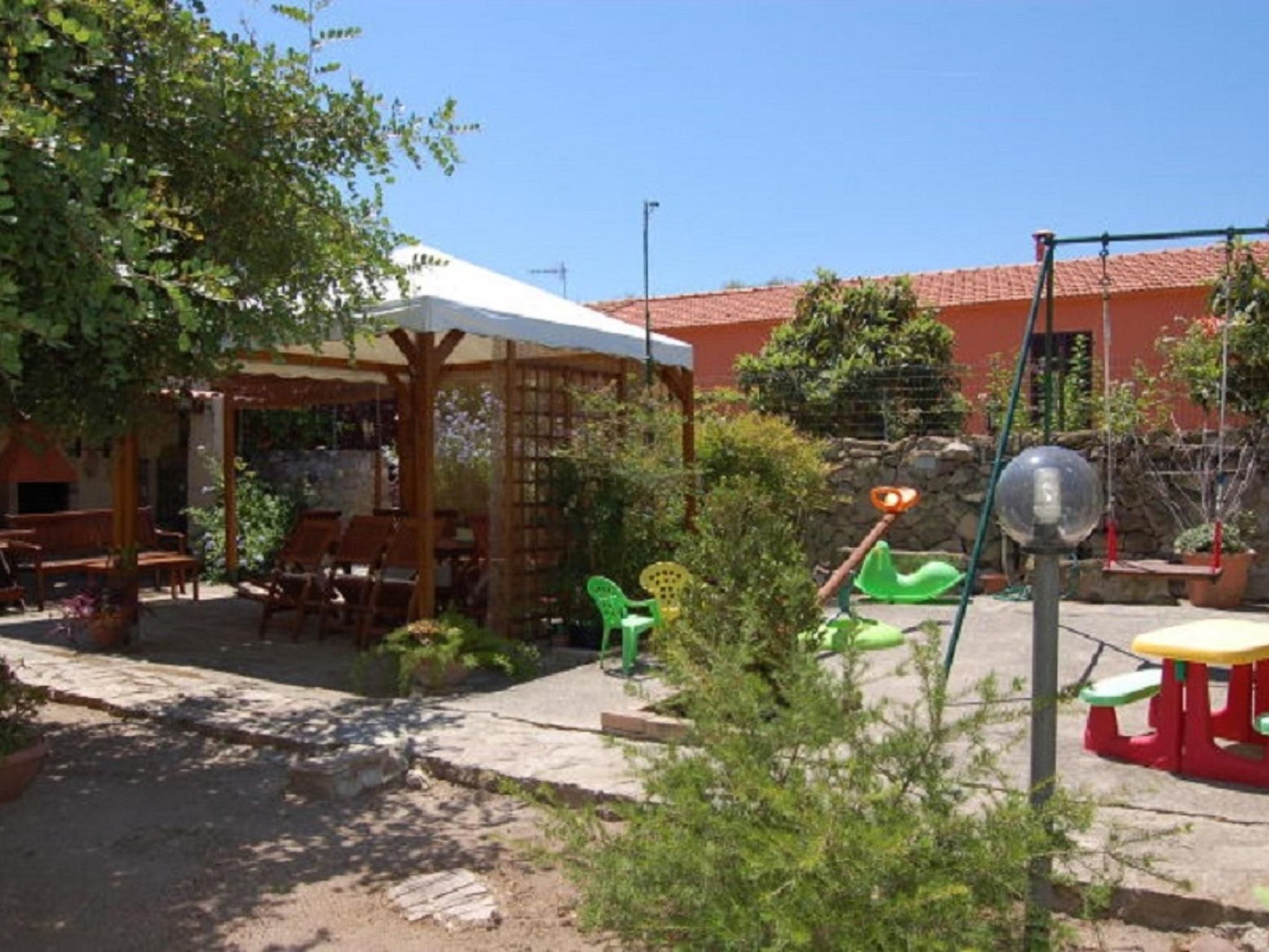 Lubagnu Vacanze- Zwei-Zimmer-Wohnung D-Binnen