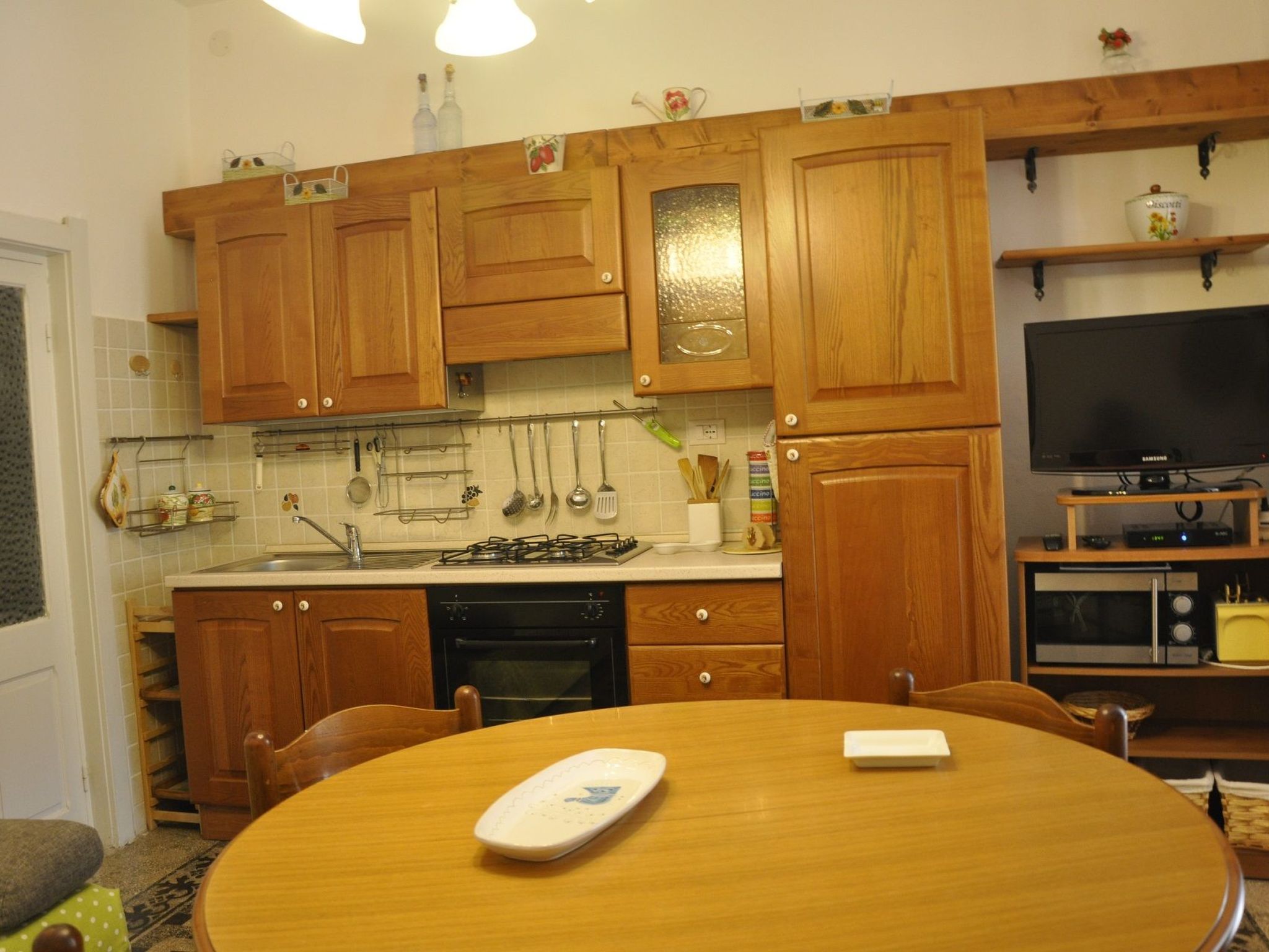 Lubagnu Vacanze- Drei-Zimmer-Wohnung E-Binnen