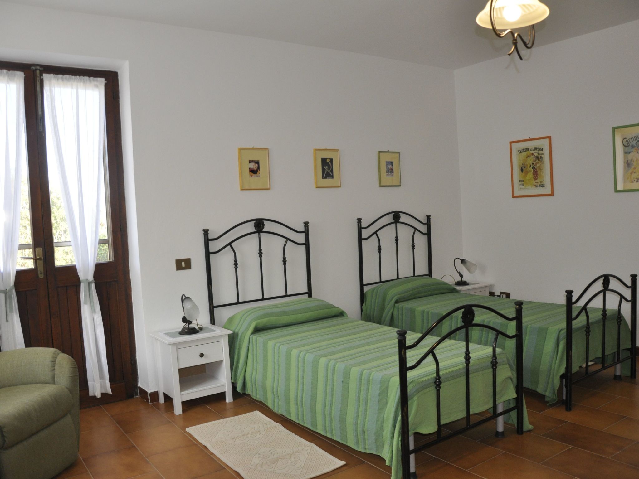 Lubagnu Vacanze- Drei-Zimmer-Wohnung C-Inside