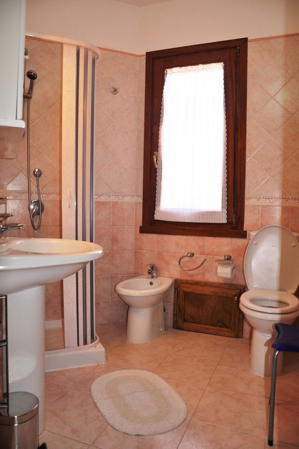 Photo of Lubagnu - Einheit F