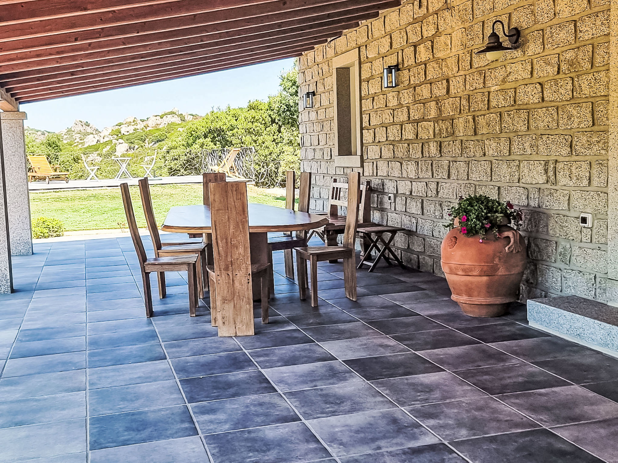 Stazzu Sarra di Monti-Buiten