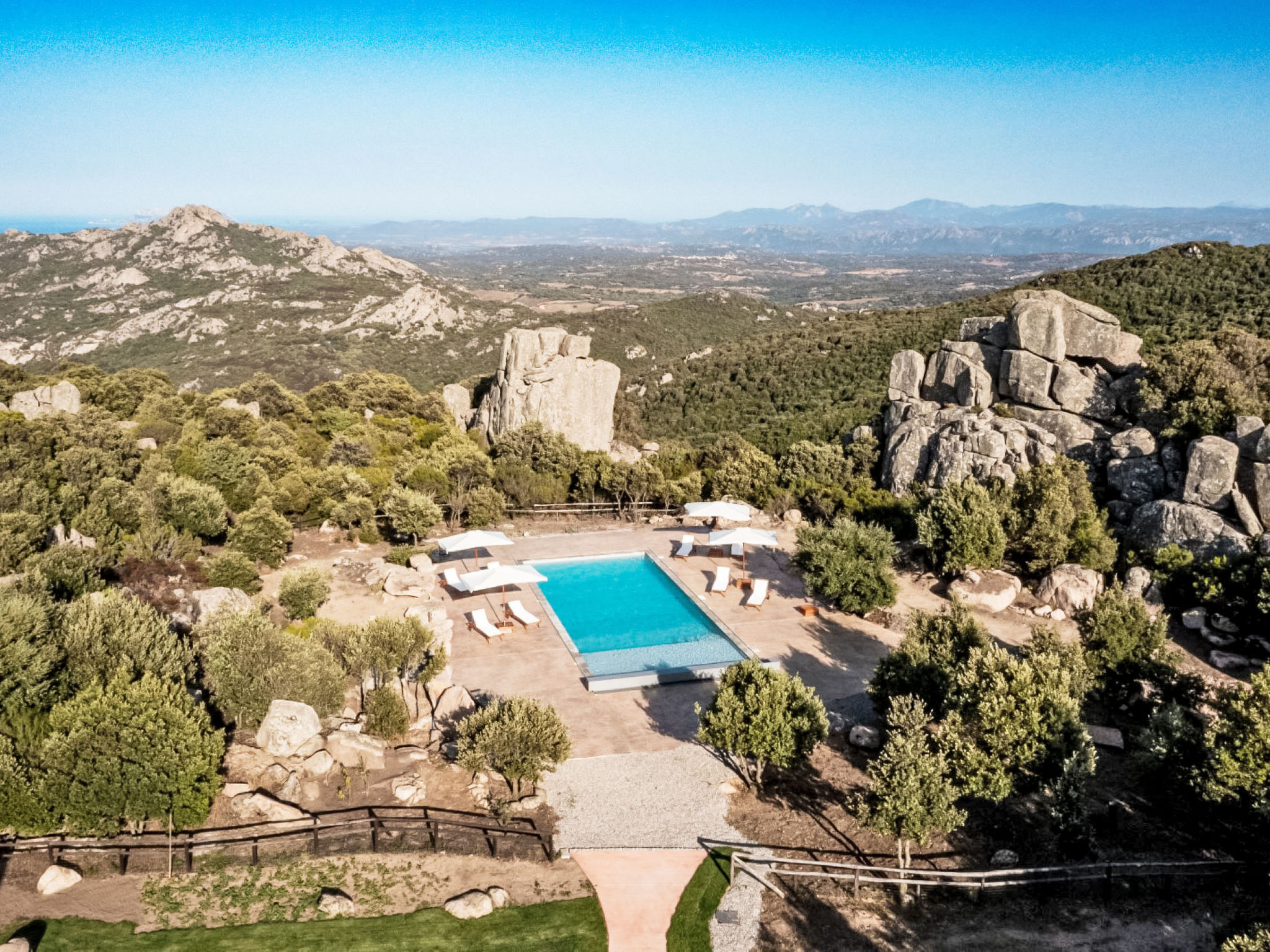 Stazzu Sarra di Monti-Buiten