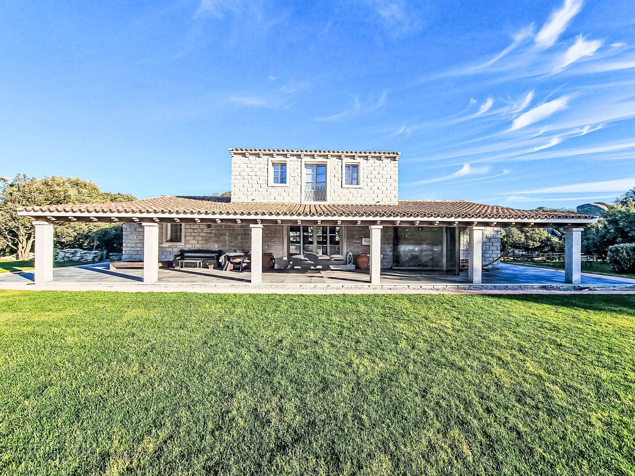 Stazzu Sarra di Monti-Buiten