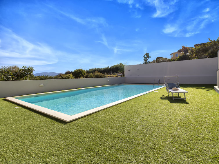 Photo of La terrazza sulla piscina
