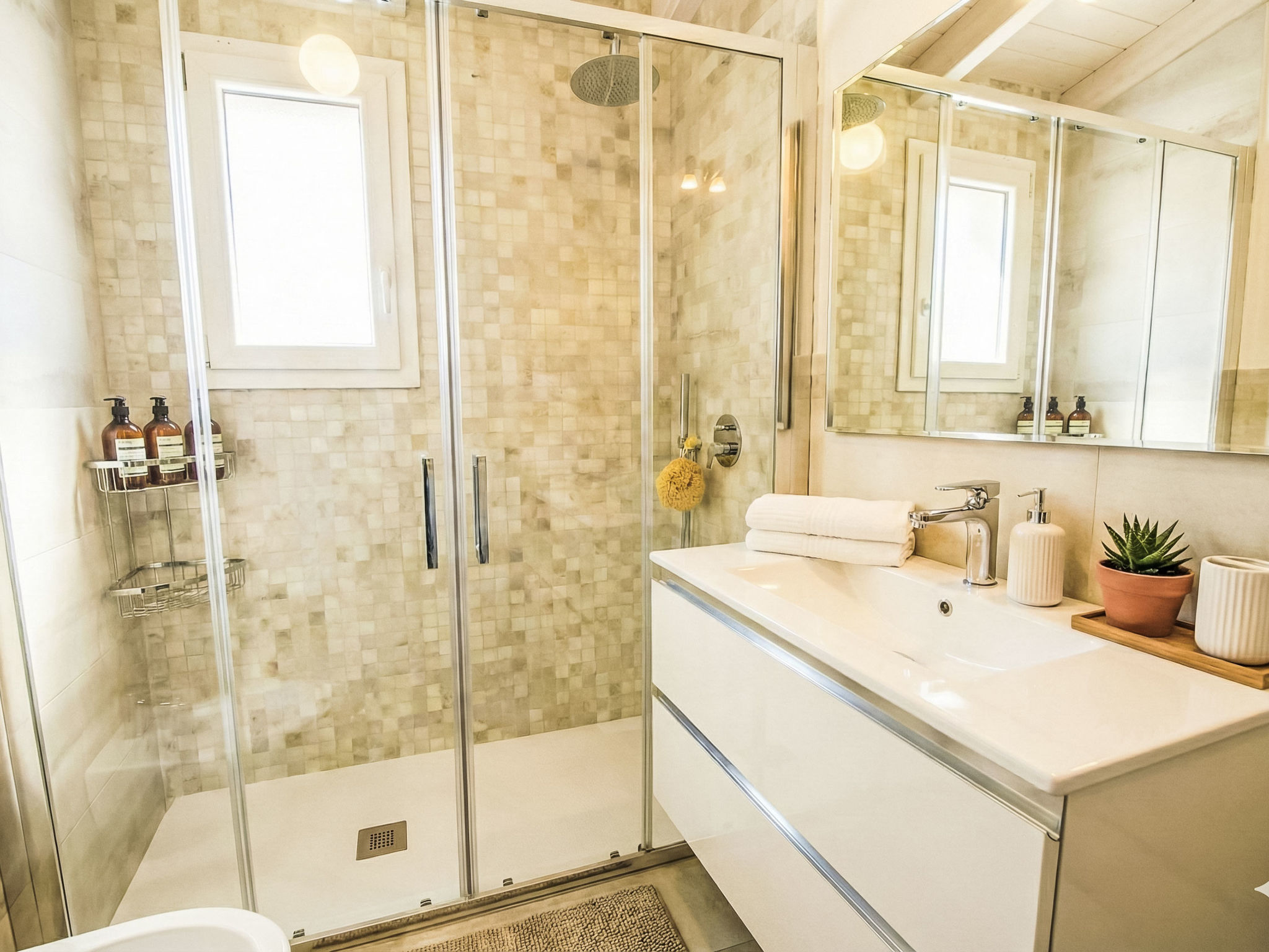 Photo of Nereide Blu