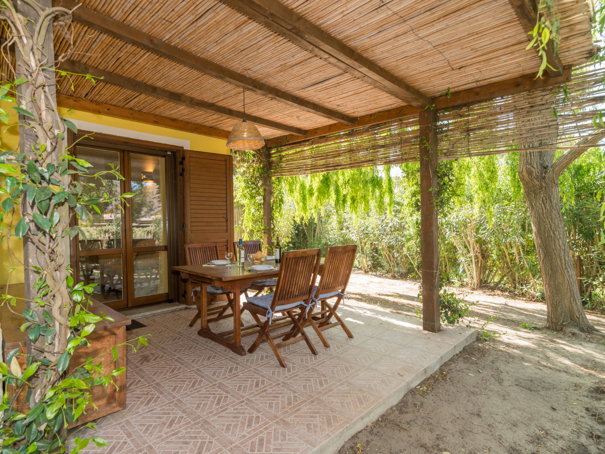 Ferienhaus mit umzäuntem Garten in Valledoria (Italien) und 1 Hund erlaubt