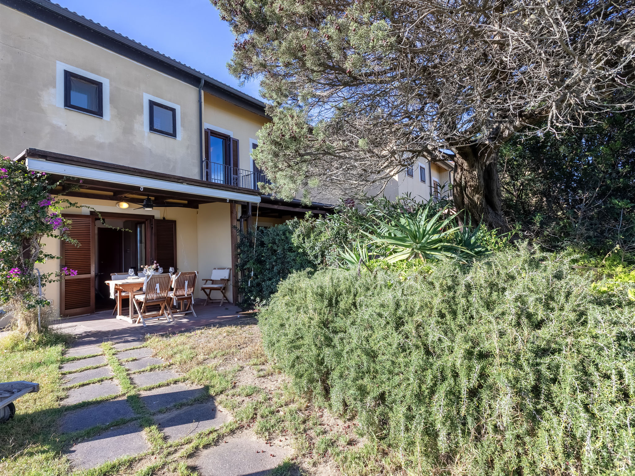 Baia Delle Mimose-Buiten