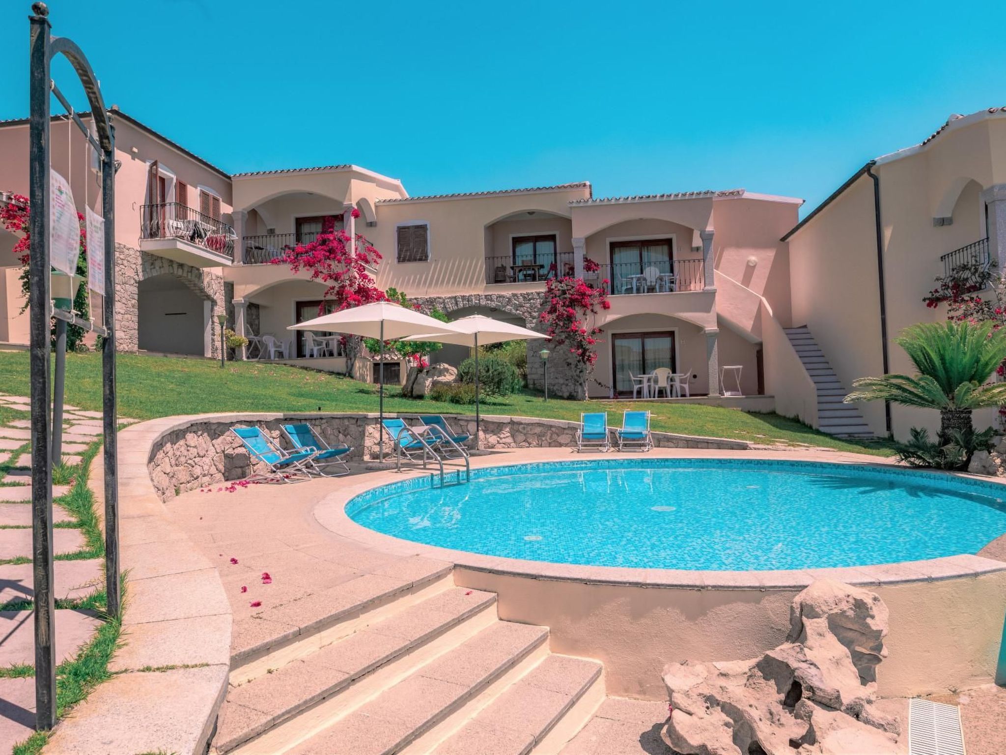 Badus in Badesi-Binnen