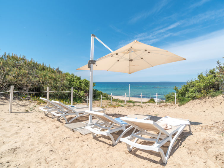 Search and Stay destination Li Junchi, Sardegna - Italy from AU$ 382. Chicca