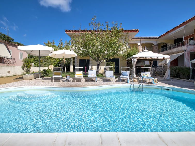 Search and Stay destination Trinità d'Agultu e Vignola, Sardegna - Italy from AU$ 167. L'Oasi Bilo A1