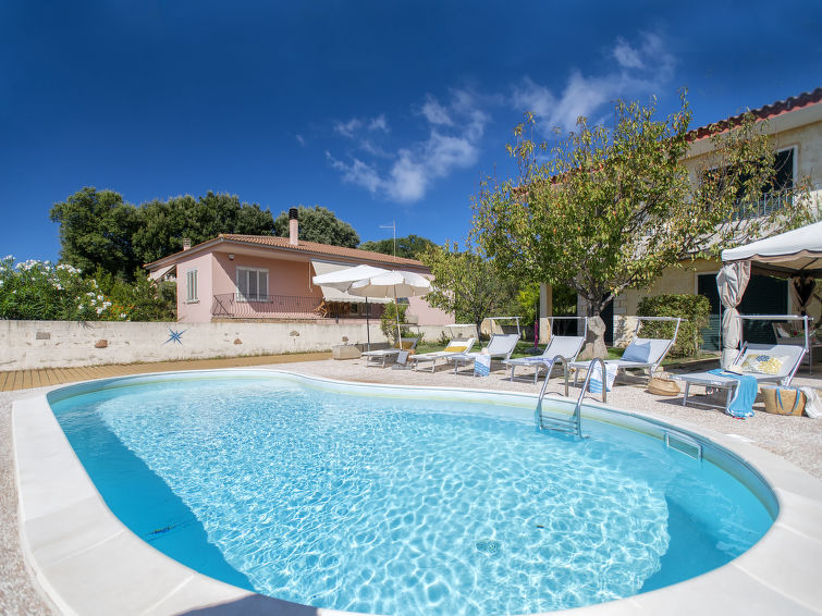 Search and Stay destination Trinità d'Agultu e Vignola, Sardegna - Italy from AU$ 179. L'Oasi Trilo A3