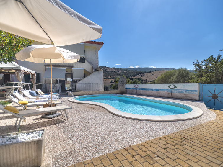 Search and Stay destination Trinità d'Agultu e Vignola, Sardegna - Italy from AU$ 177. L'Oasi Trilo A7