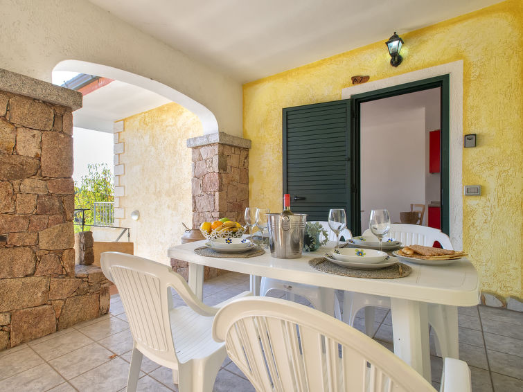 Search and Stay destination Trinità d'Agultu e Vignola, Sardegna - Italy from AU$ 177. L'Oasi Trilo A7