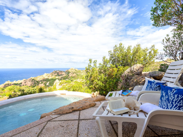 Zeezicht en rust in Villa Petra Blu op Costa Paradiso in Costa Paradiso