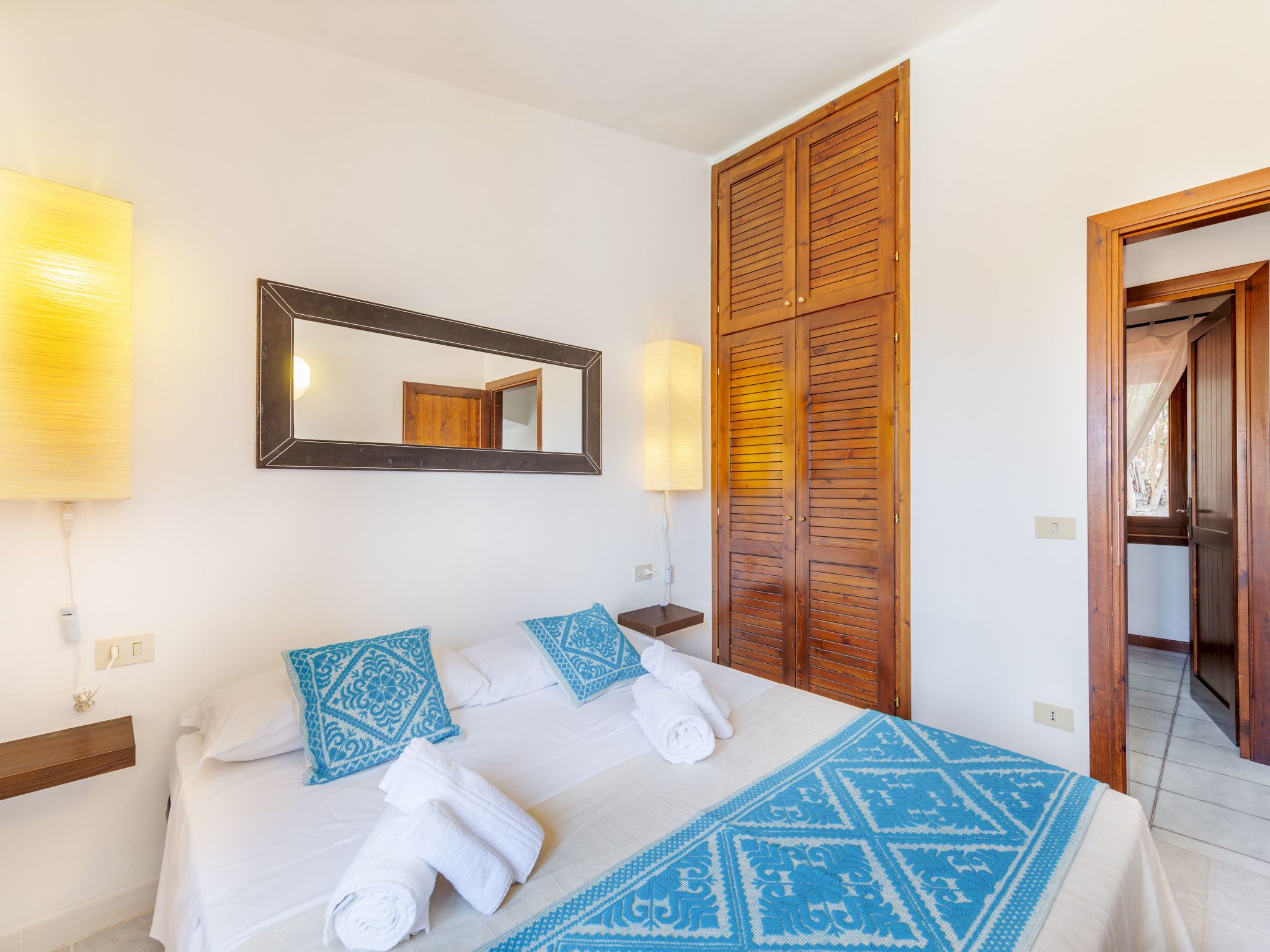 Suite mit natürlichem Hydromassage-Pool und Meerblick.-Inside