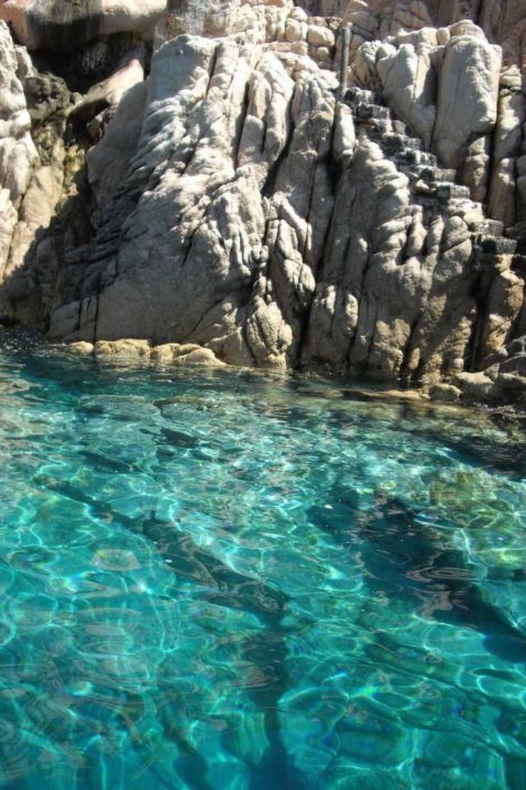 Für zwei Personen mit Pool und Sonnenterrasse und wundabarem Seeblick-Outside