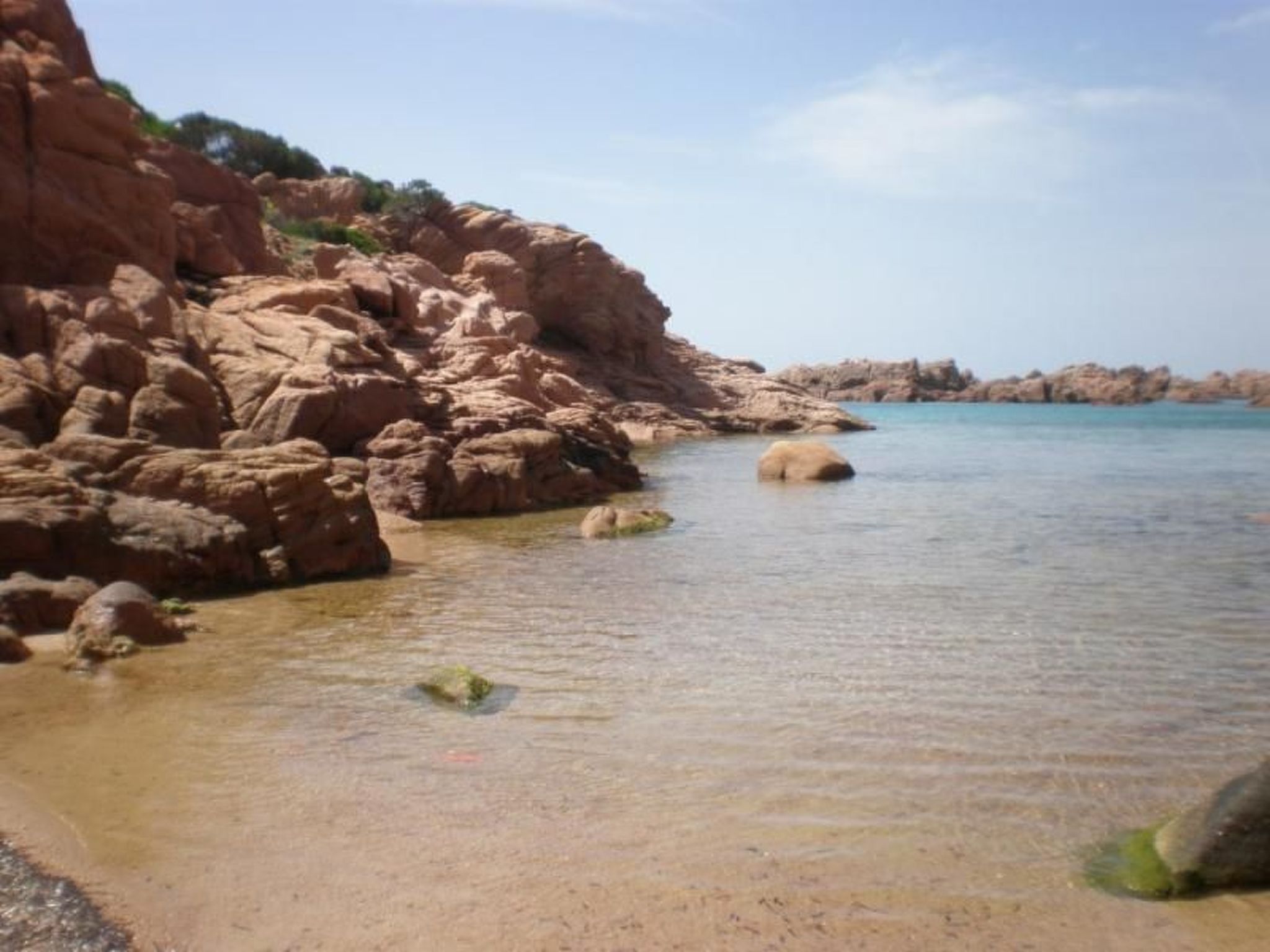 Für zwei Personen mit Pool und Sonnenterrasse und wundabarem Seeblick-Outside