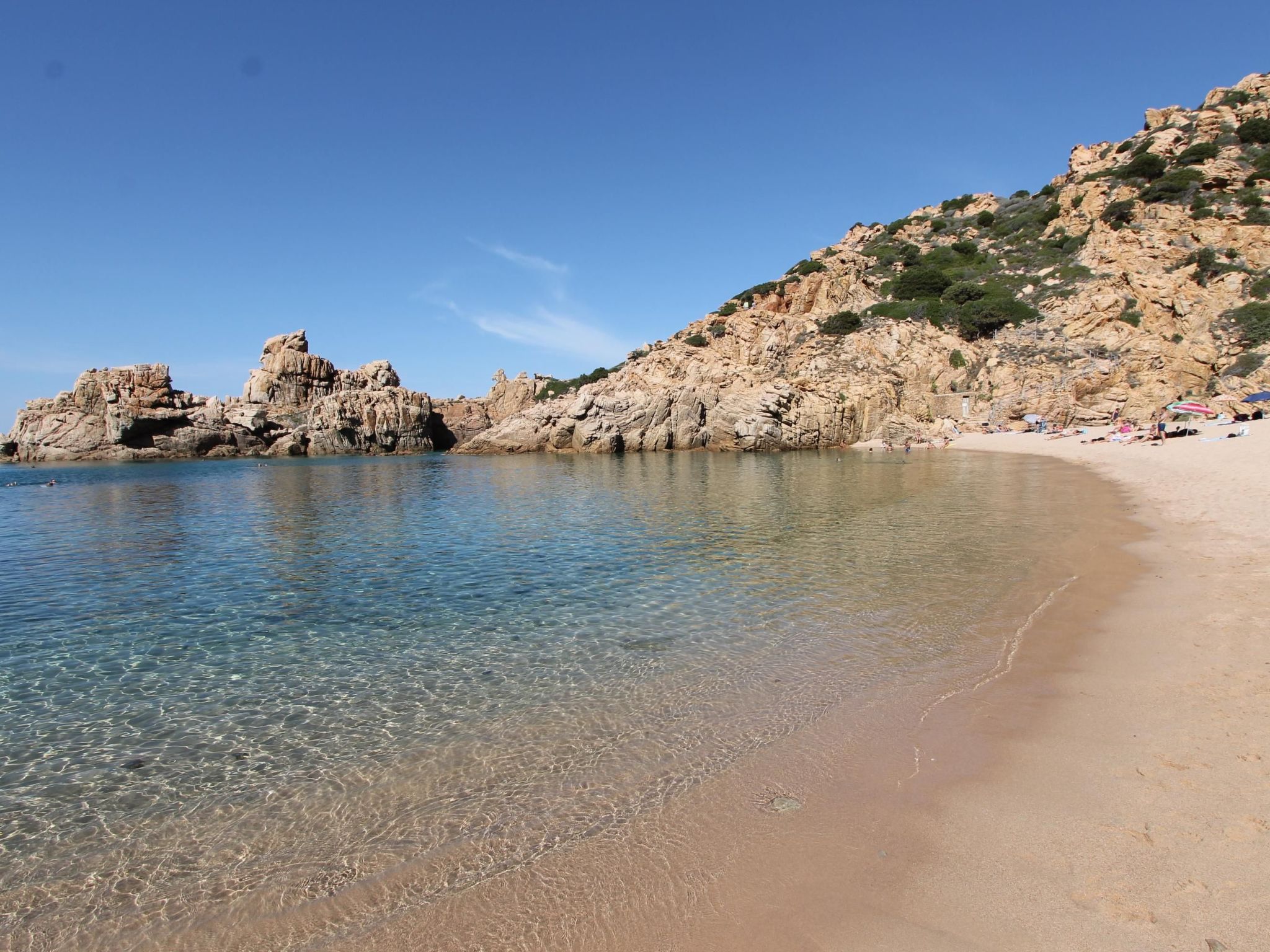 In Costa Paradiso mit Terrasse und Grill-Image-tags.info