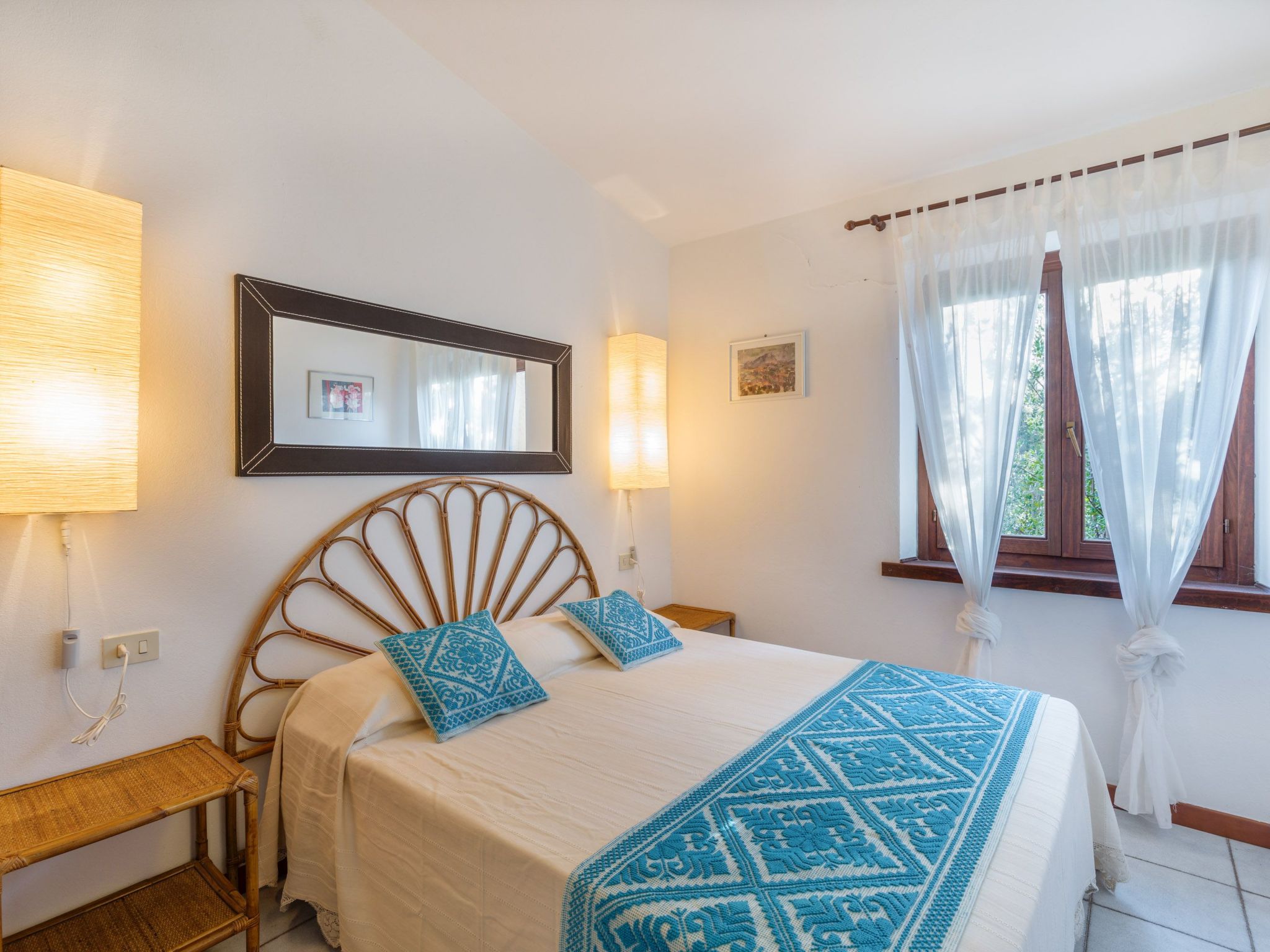 In Costa Paradiso mit Terrasse und Grill-Image-tags.info