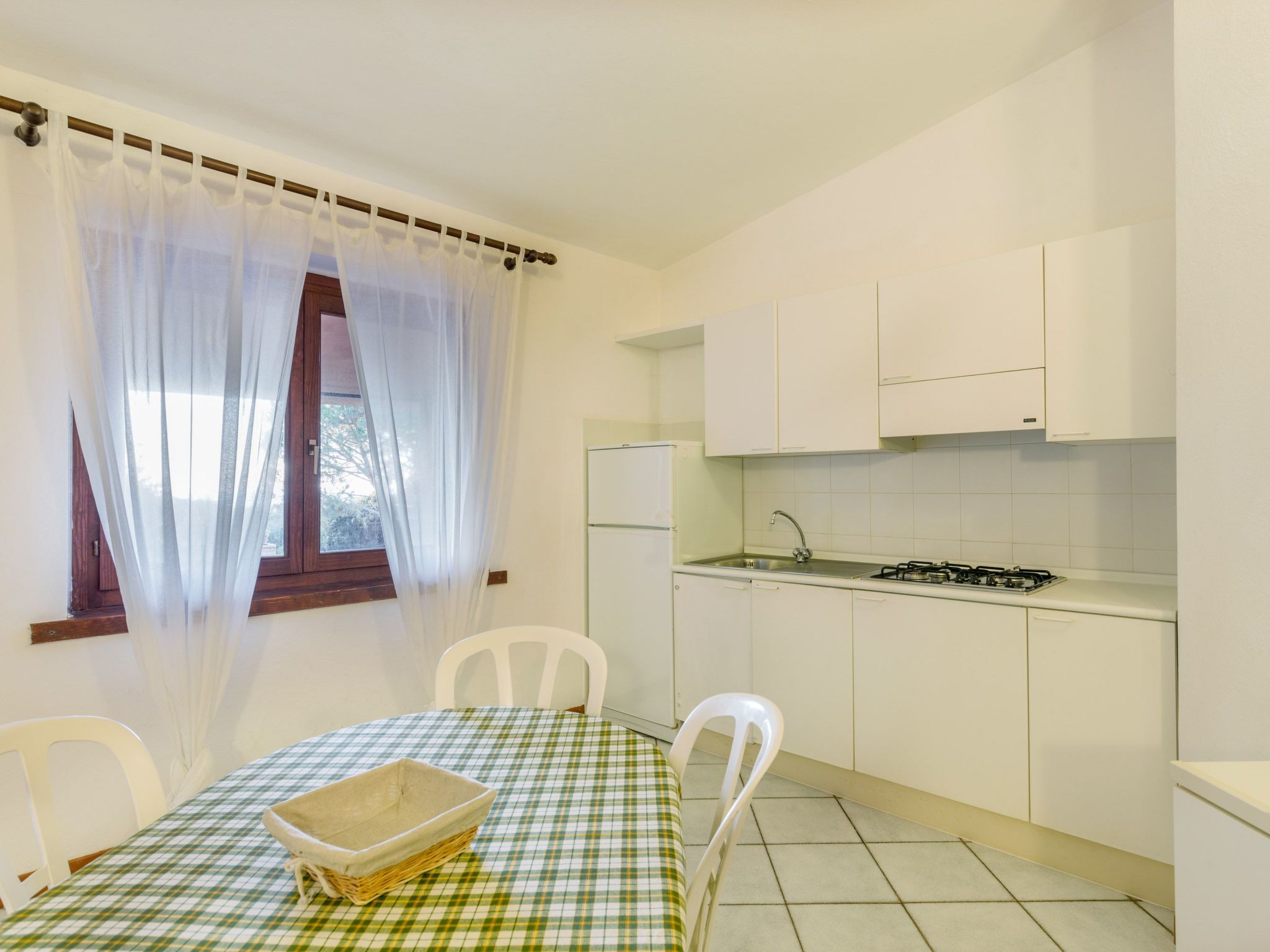 In Costa Paradiso mit Terrasse und Grill-Image-tags.info