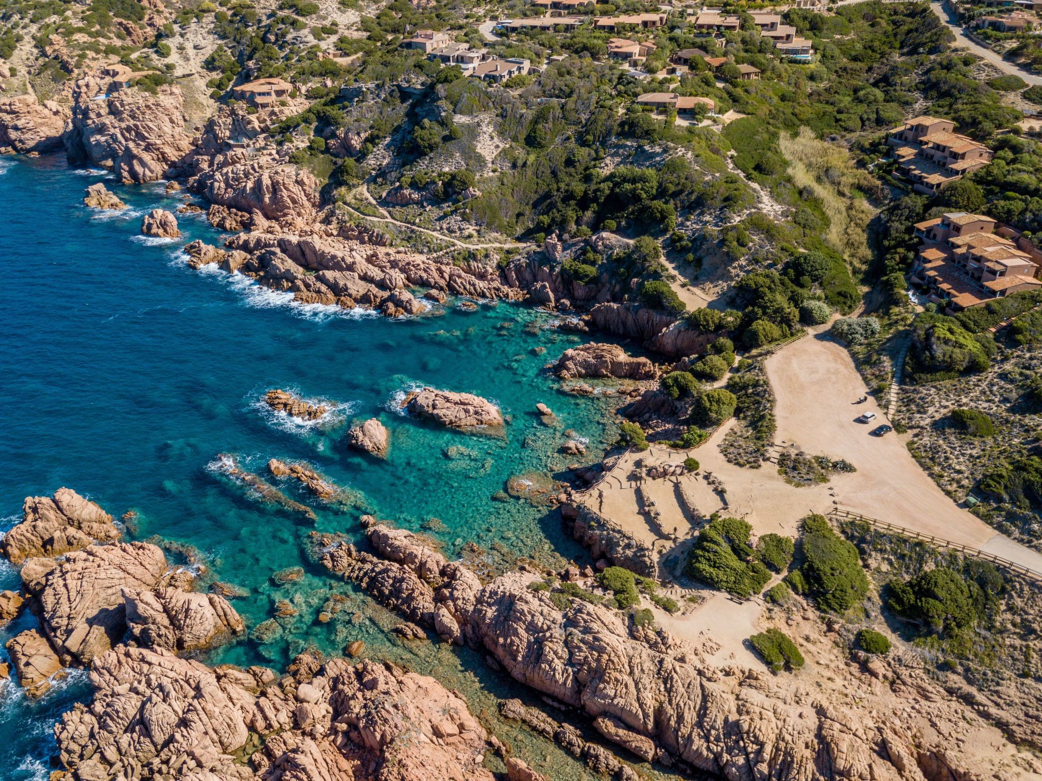 In Costa Paradiso mit Terrasse und Grill-Image-tags.info