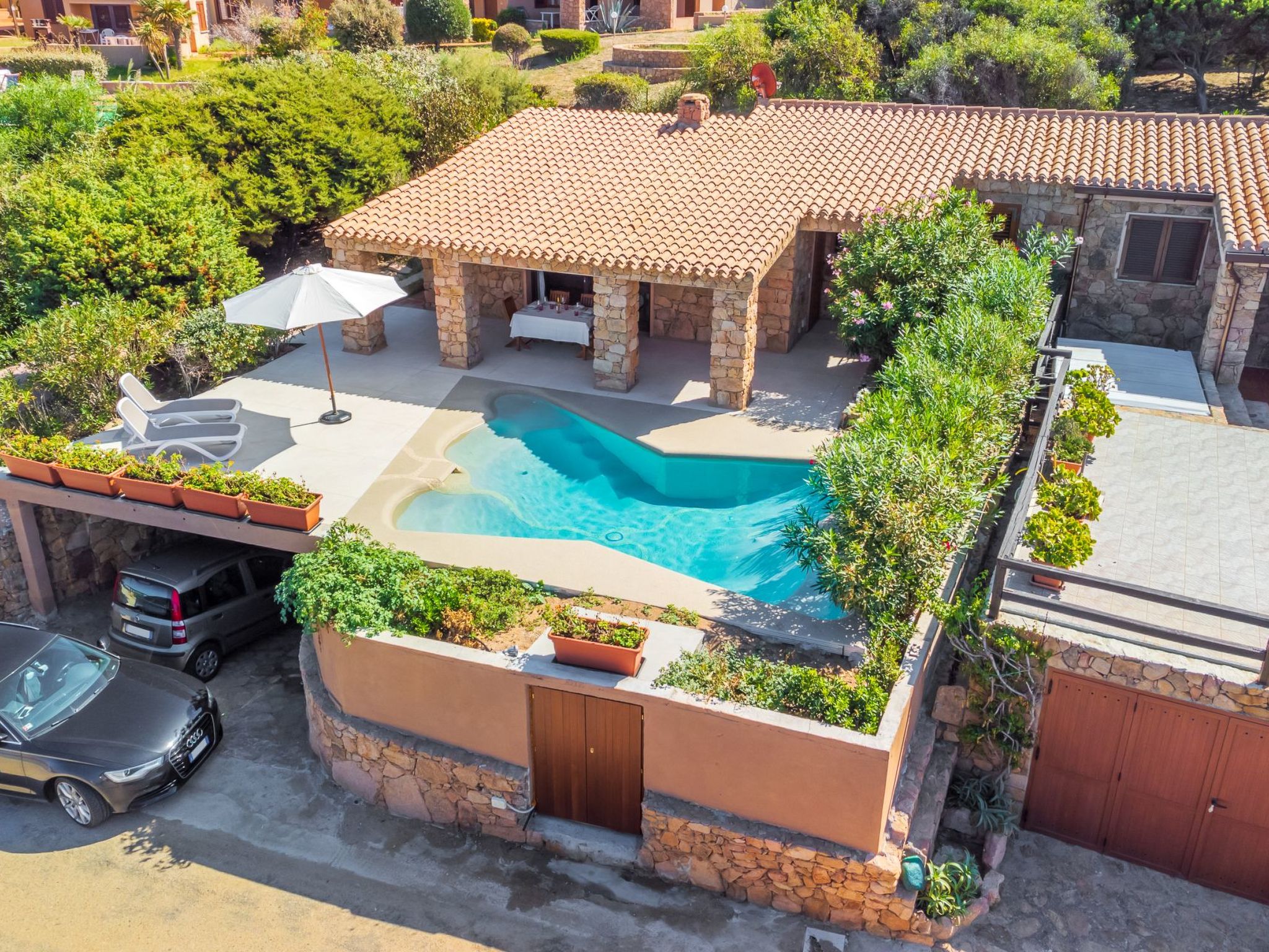 Villetta Corallo mit Aussicht und wenige Meter vom Meer entfernt-Image-tags.info