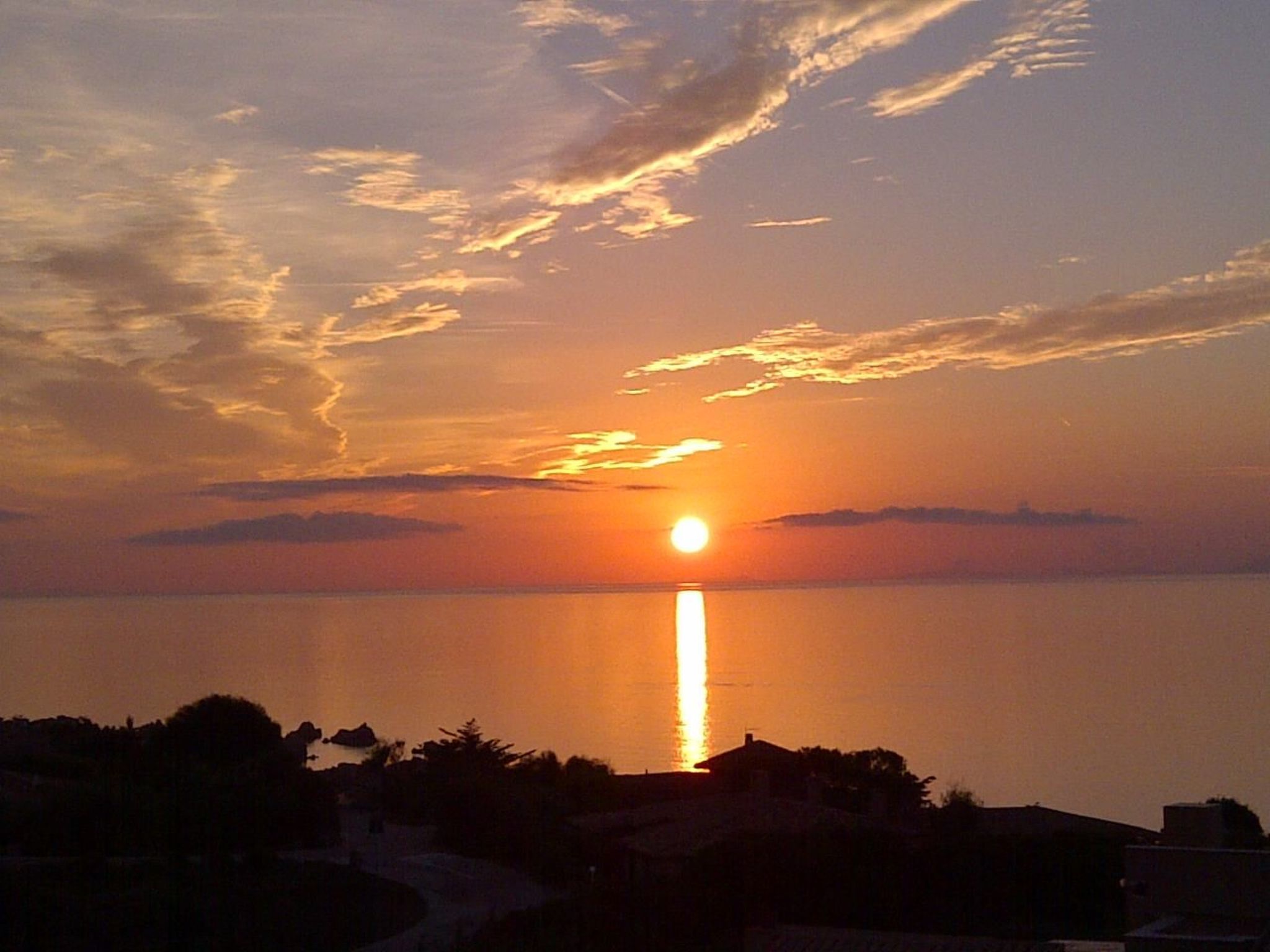 Villetta Corallo mit Aussicht und wenige Meter vom Meer entfernt-Image-tags.info