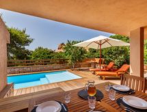 Suite Rosa: Vrijstaande suite met privézwembad op 900 meter van zee in Costa Paradiso - thumbnail 2