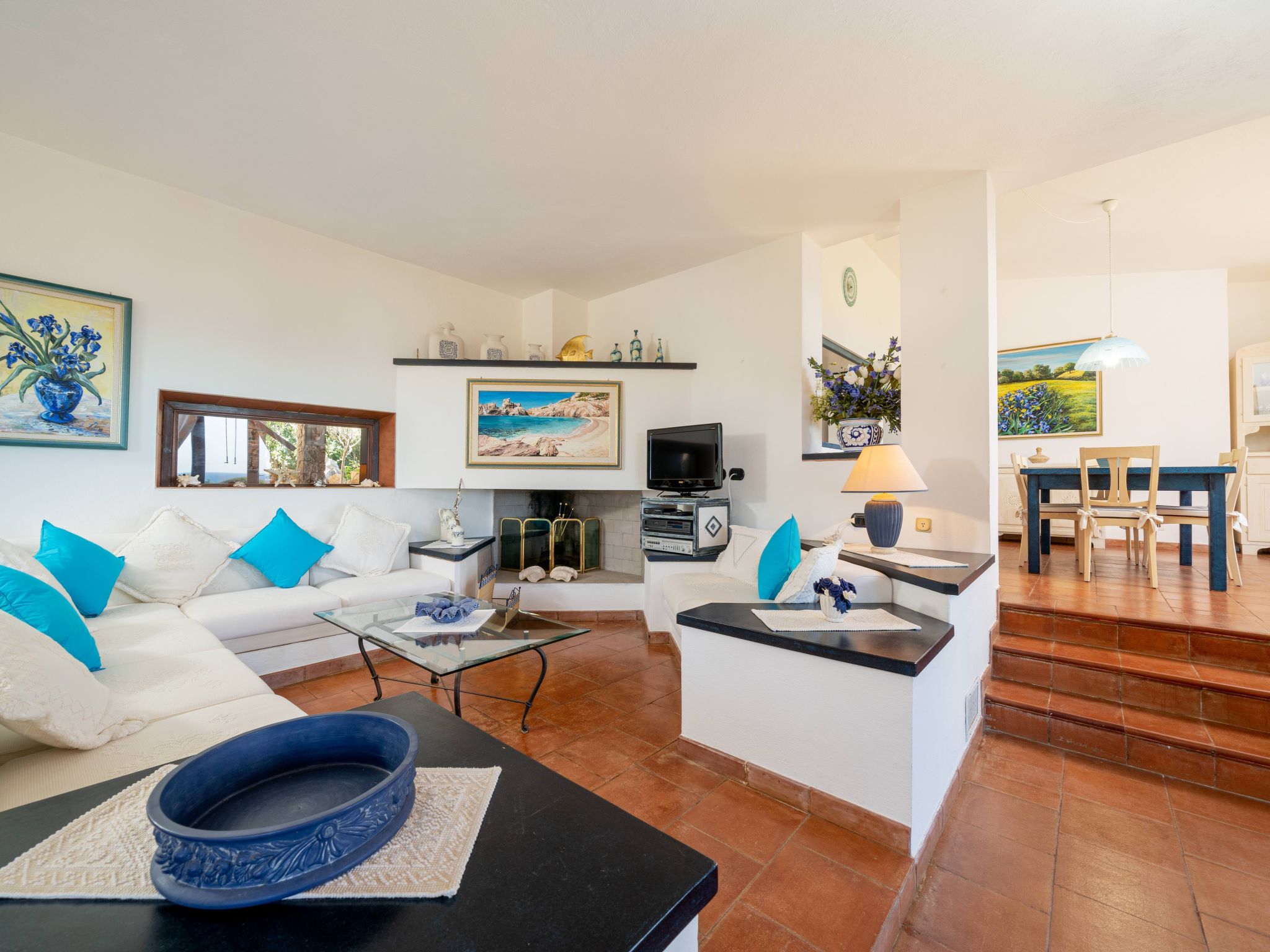 Villa mit privatem Garten und Meerblick-Image-tags.info