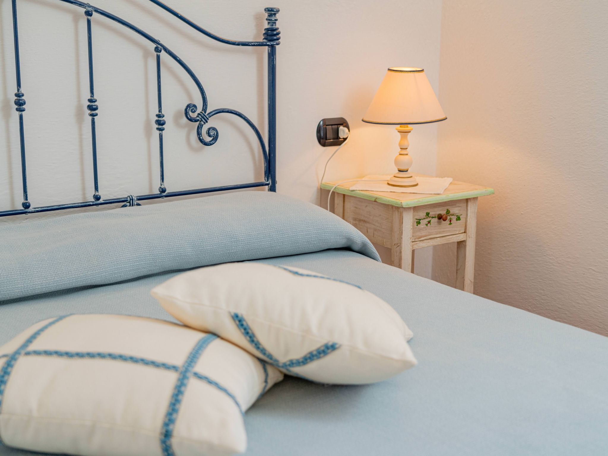 Villa mit privatem Garten und Meerblick-Binnen