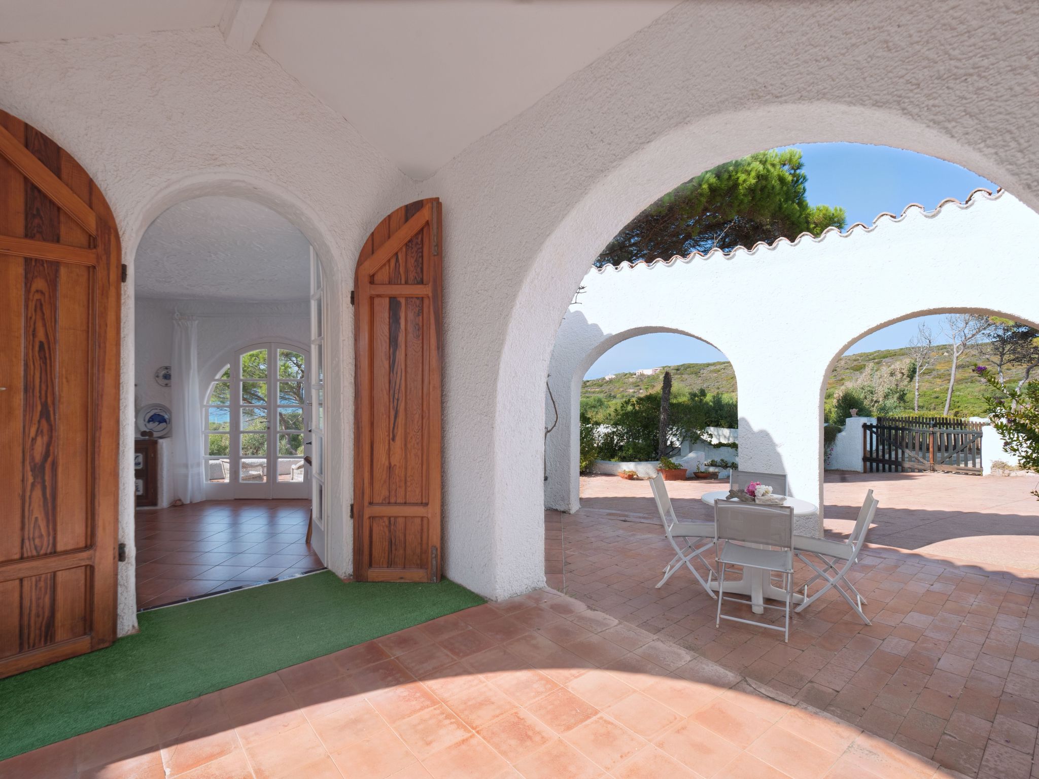 Villa Costa Rossa-Binnen