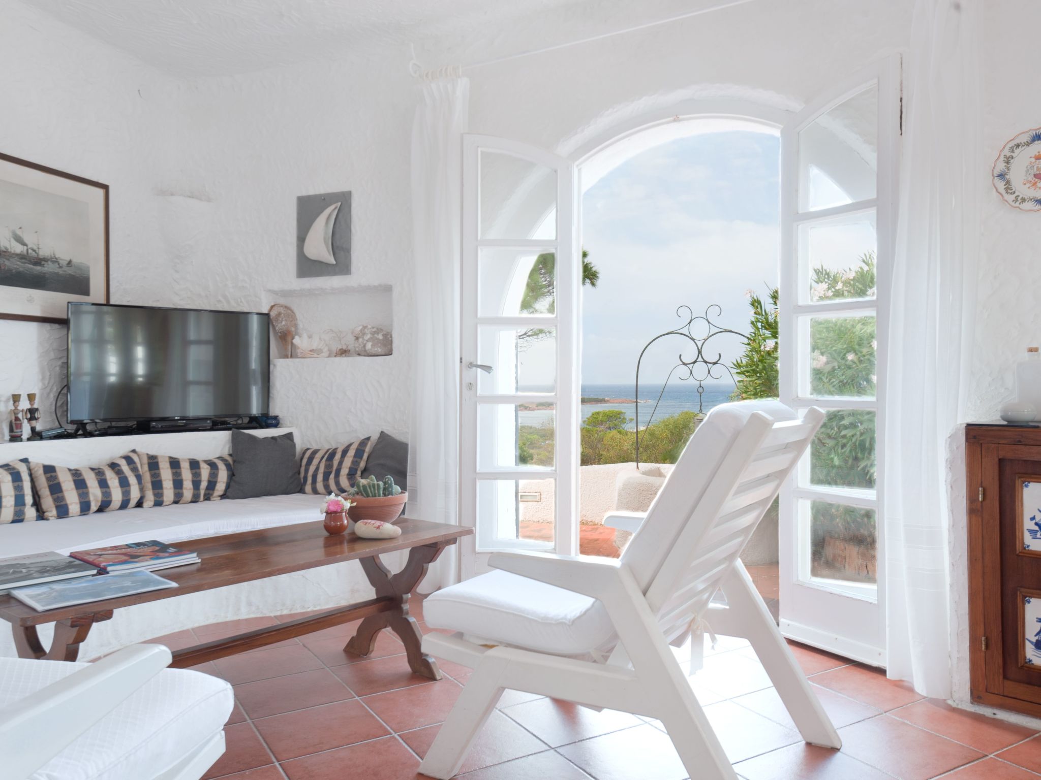 Villa Costa Rossa-Binnen